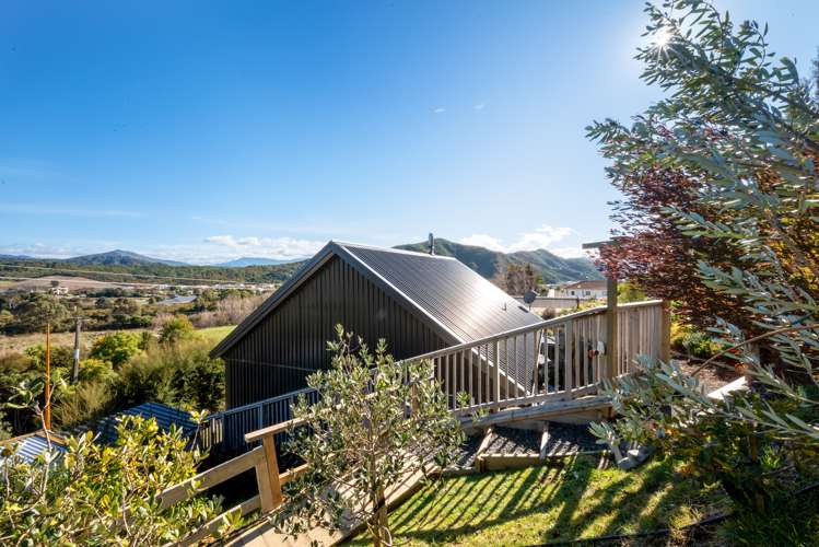 49 Boons Valley Road Waikawa_9