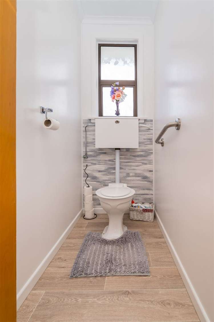 5 Duthie Street Milton_15