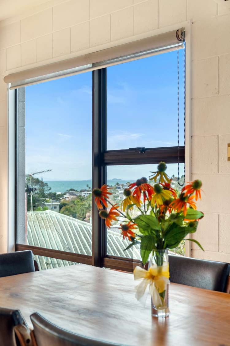 2/90 Browns Bay Road Rothesay Bay_8