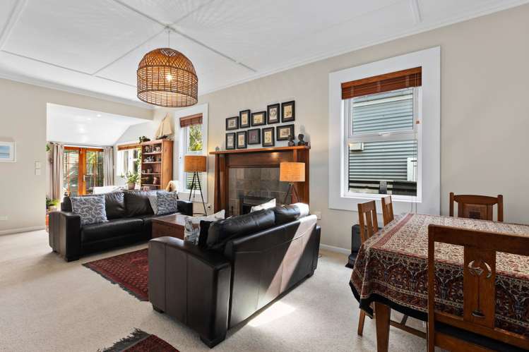 39 Marine Parade Seatoun_7