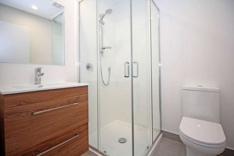 8/43 Ruawai Road Mt Wellington_5