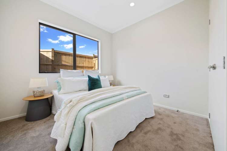6 Koromeke Street Flat Bush_11
