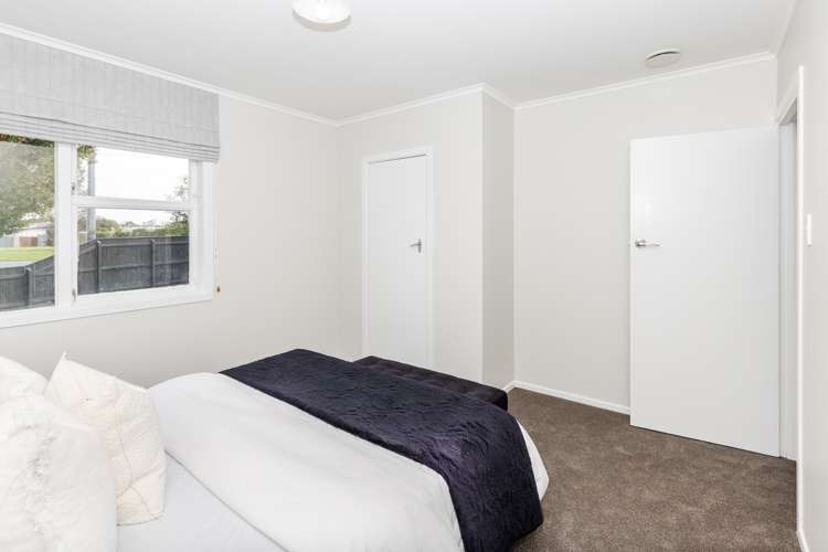 81 Collins Road Melville_16