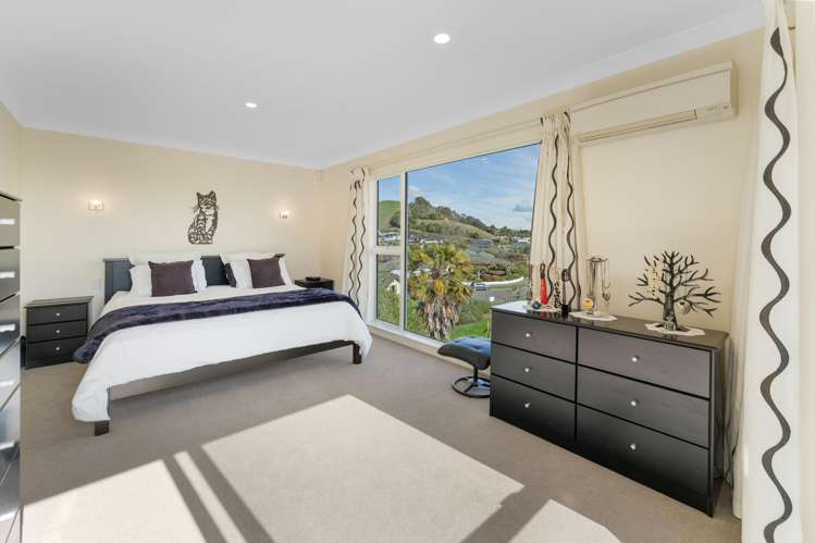 12 Wiltshire Place Stoke_16