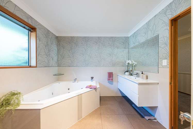 10 Faith Place West Melton_24