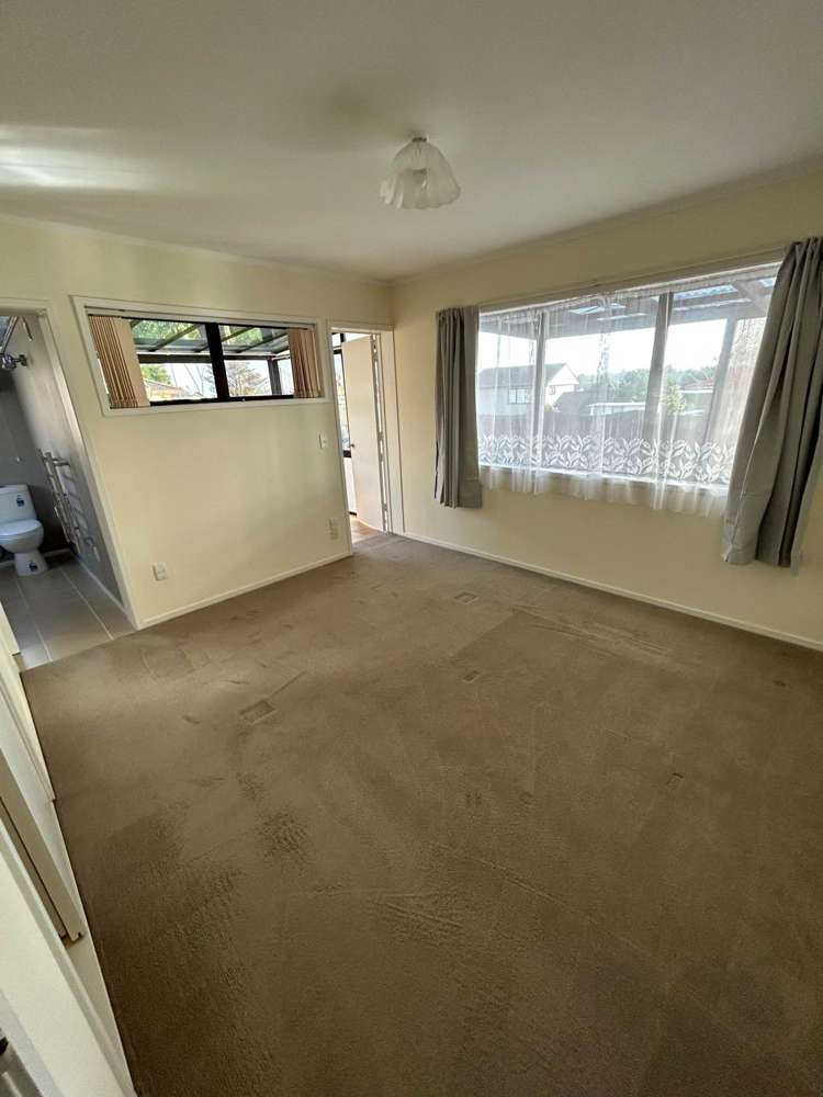 94 Dalwhinnie Parade Highland Park_7