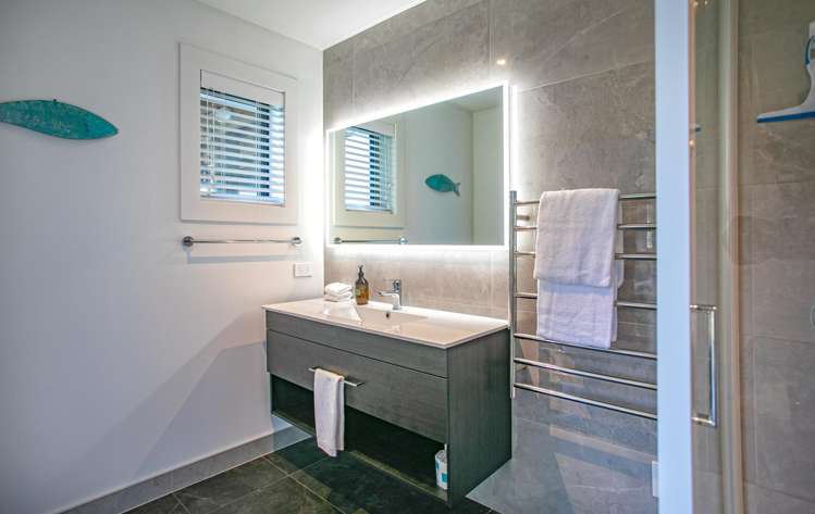 88 Grange Road Hahei_22