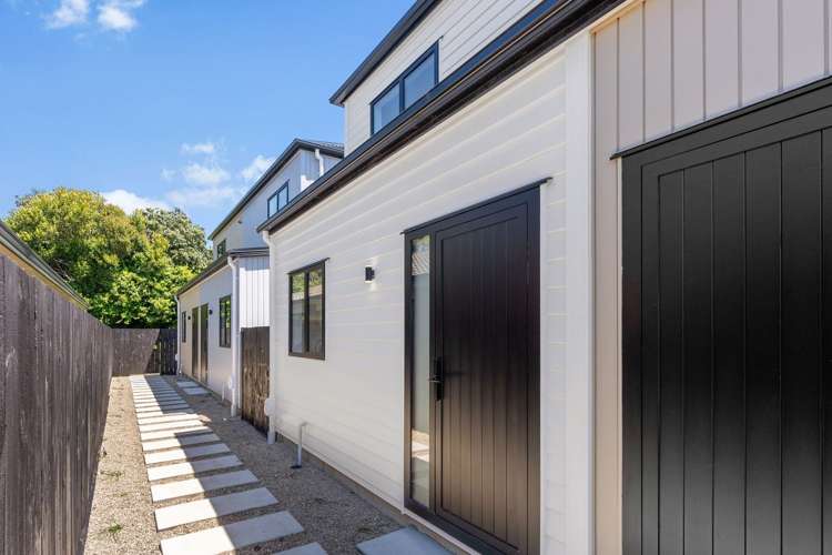 Address withheld Kelston_21