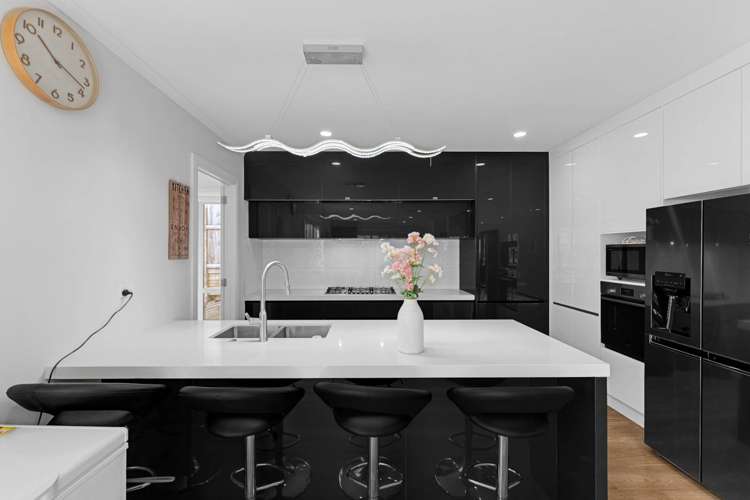 135 Argento Avenue Mission Heights_8