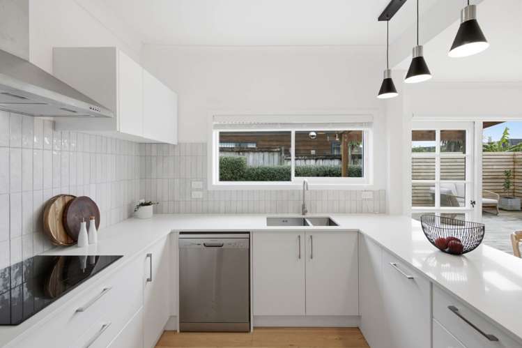 16A Powell Street Avondale_9