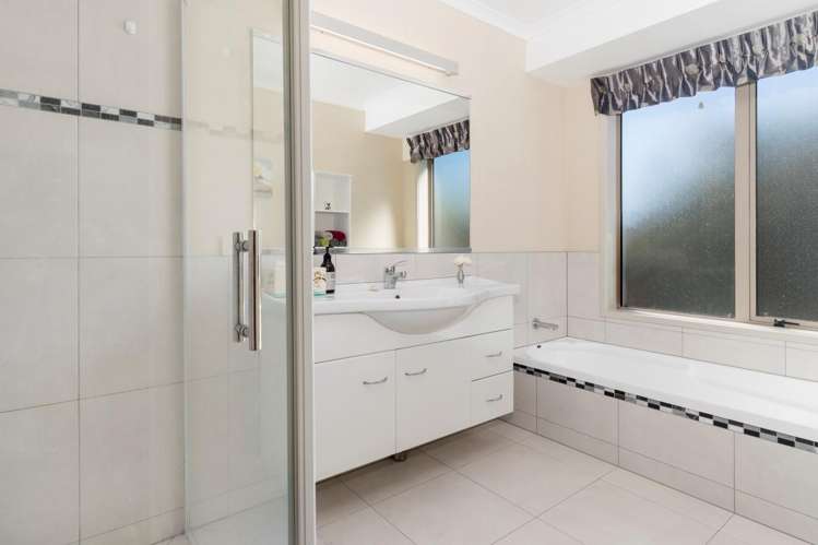 133 Rowesdale Drive Ohauiti_16