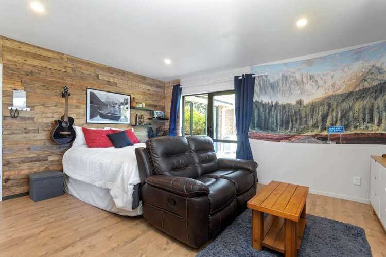 56a Crawford Avenue Mangere Bridge_14