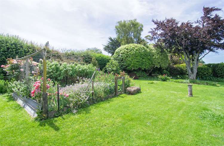 12 Chamberlain Road Masterton_17