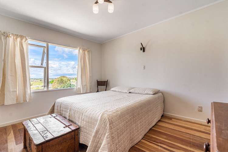 2/18 Hubert Henderson Place Remuera_5