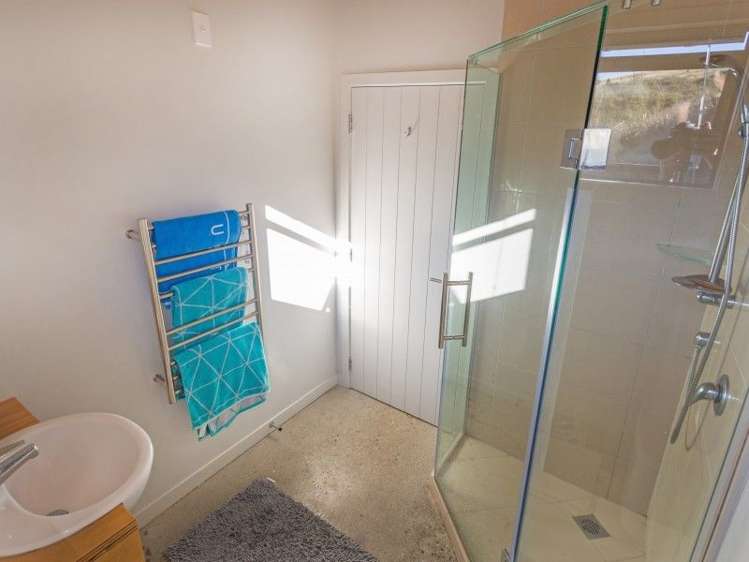 221 Littles Road Dalefield_14