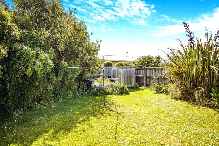 19 Loyalty Street Forbury_18