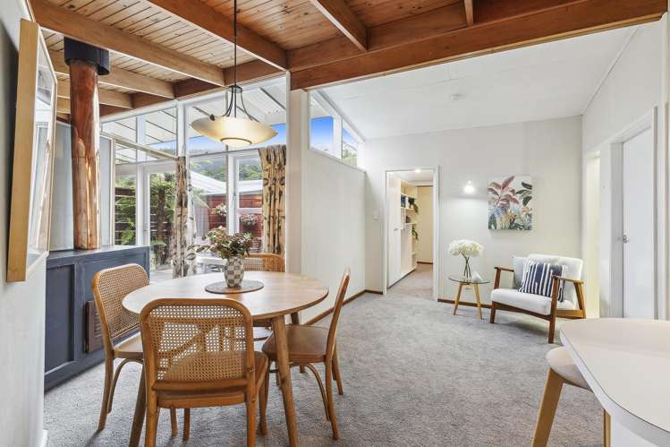 22 Larsen Crescent Tawa_9