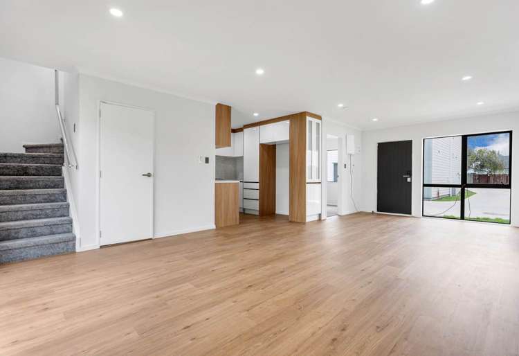 7/67 Huia Road_3