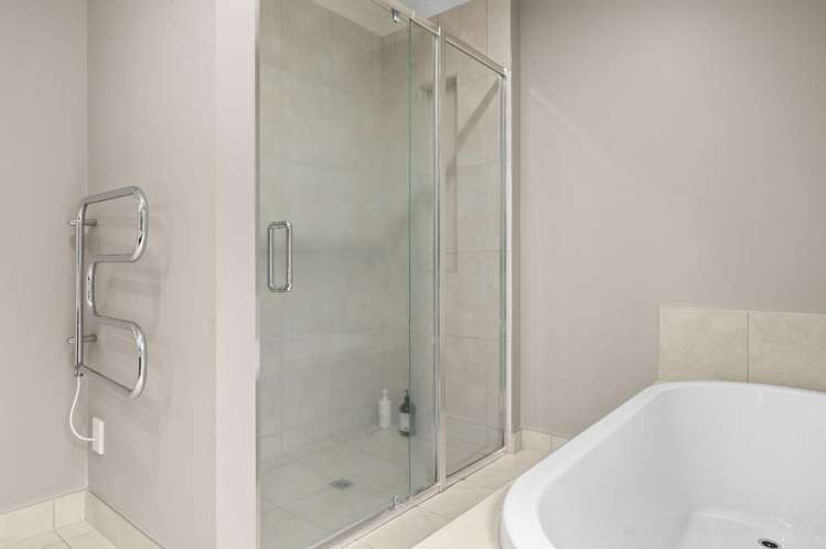 6 Cleeve Close Huntington_16