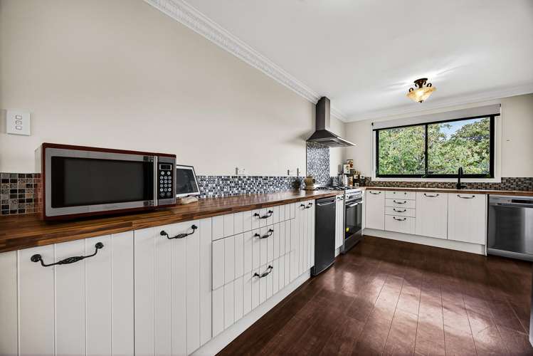 107 Gordon Road Pollok_40