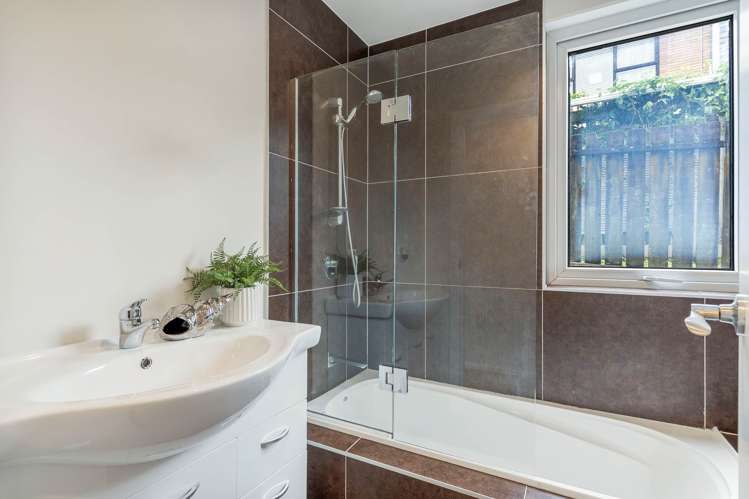 24B Homestead Road Manly_14