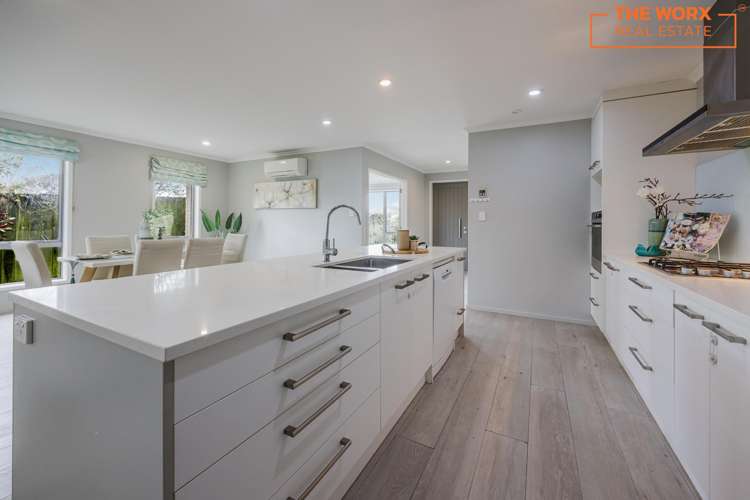 33 Captain Mitchell Drive_4