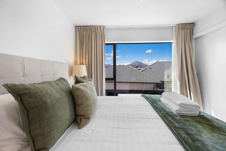 1b Kidds Way Albert Town_13