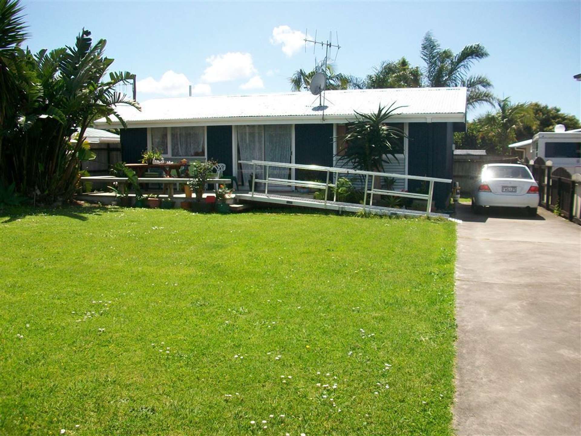 40 Athenree Road Athenree Western Bay Of Plenty Houses for Sale