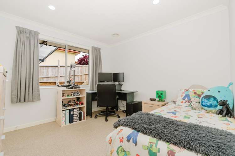 18 Rochester Place Nawton_18