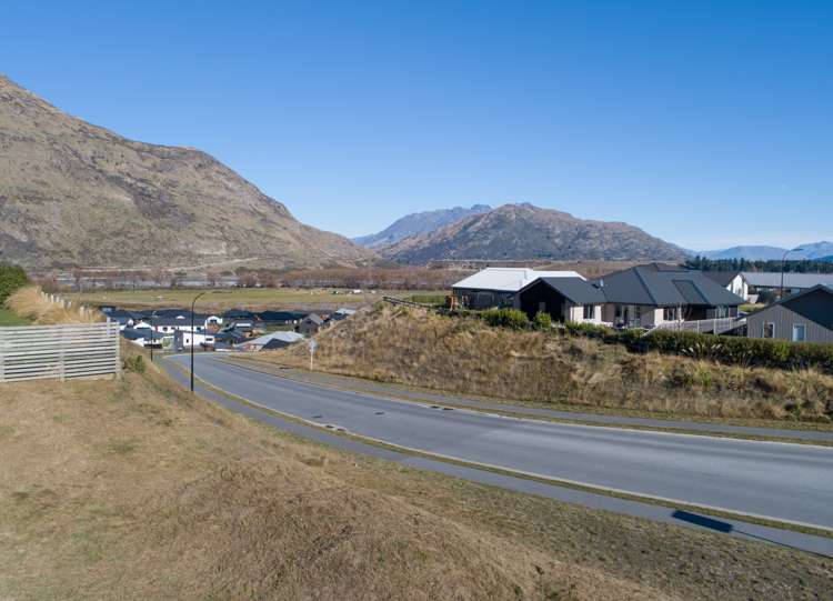 2 Jones Avenue Lower Shotover_2