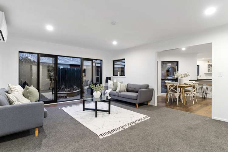 22 Russley Drive_0
