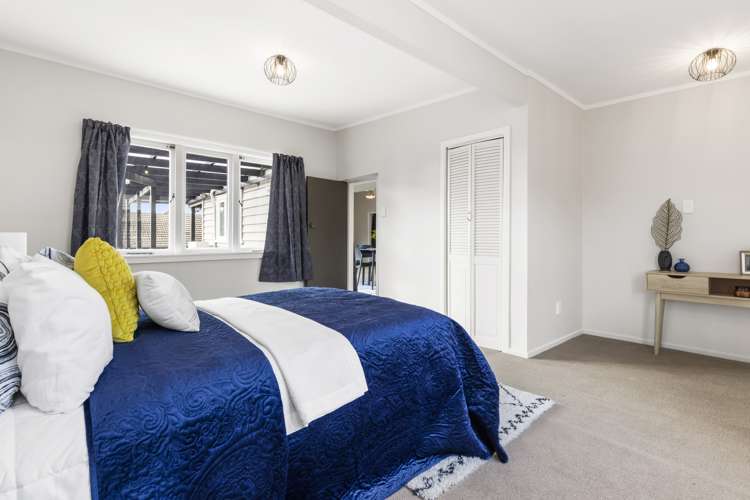 15 Sillary Street Hamilton East_15