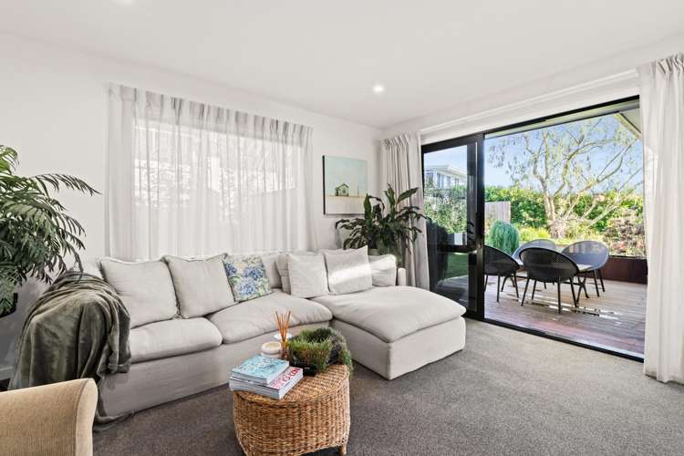 68 Breadalbane Avenue Havelock North_13