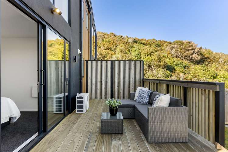 14 Stockden Place Karori_21