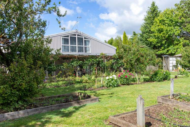 27 Robertshawe Crescent Dannevirke_35