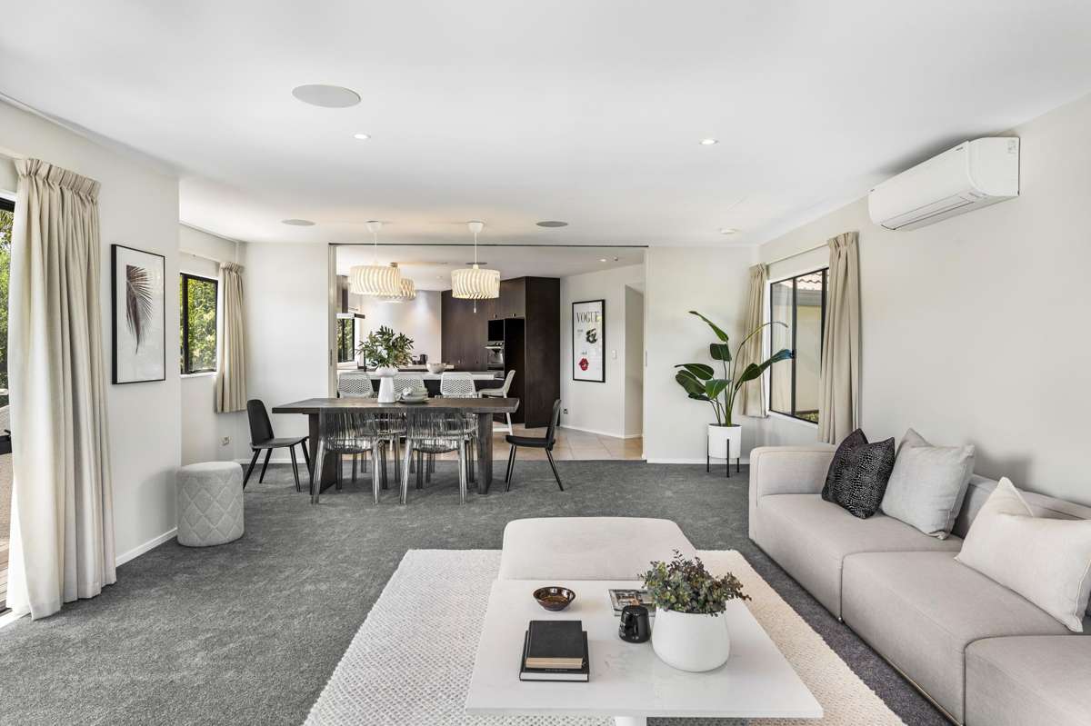 77B Waiatarua Road_2