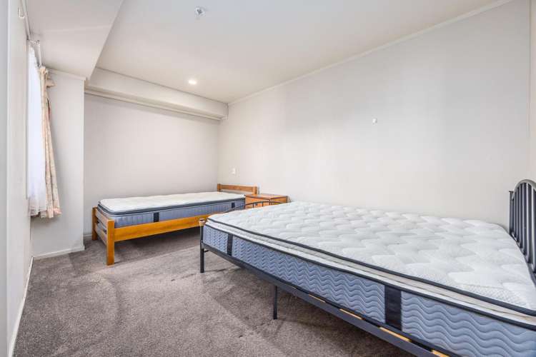 Unit 10B/6 Whitaker Place Grafton_10