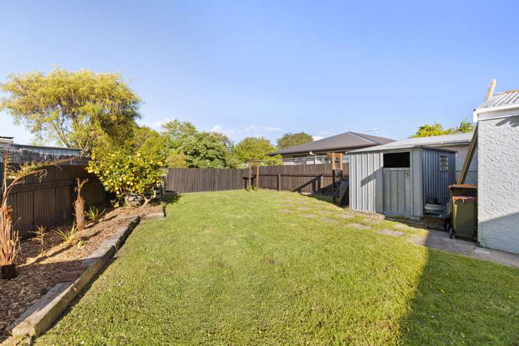 15 Sinclair Avenue Highbury_10