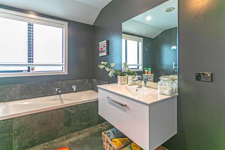 21 Ataahua Views Terrace Whitianga_27