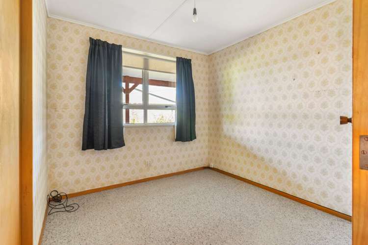 38 Saint Catherine Street Kaitangata_13