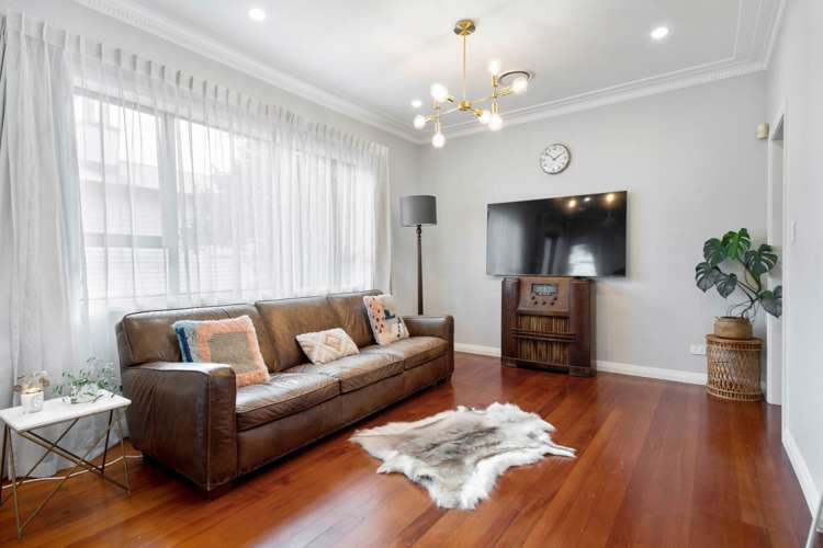 18 Martin Avenue Mount Albert_4