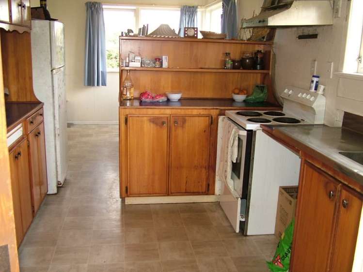 5 Tudor Place Koutu_6