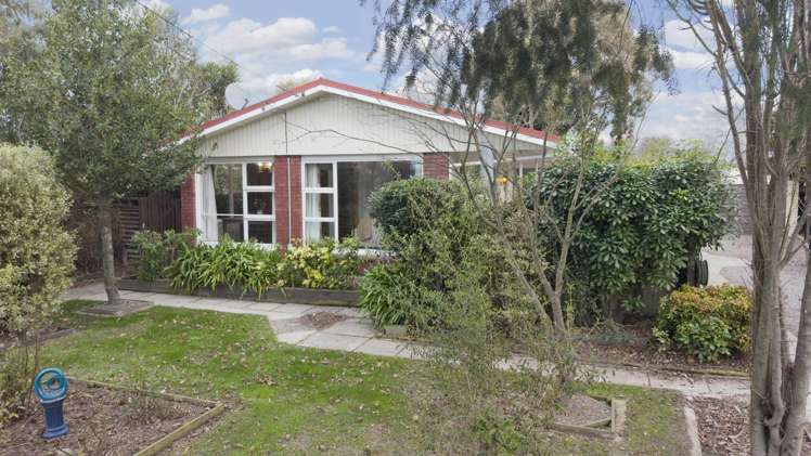 25 Leeston And Lake Road Leeston_38