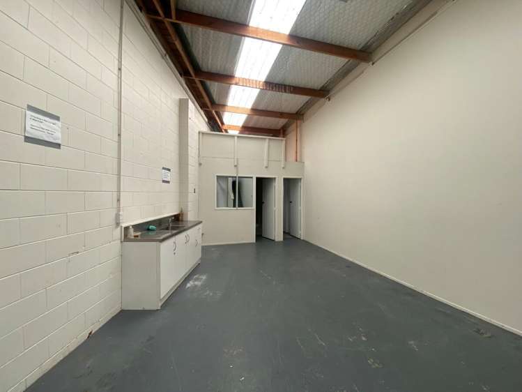 12c Hall Lane Frankton_3