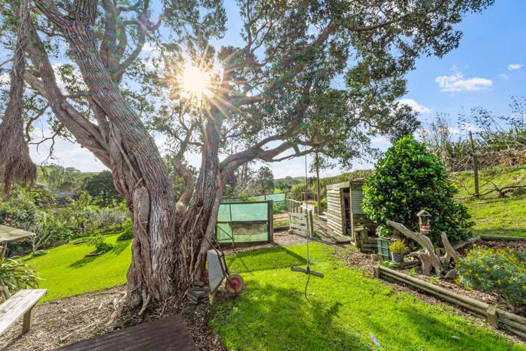 15 Boler Road Tauhoa_17