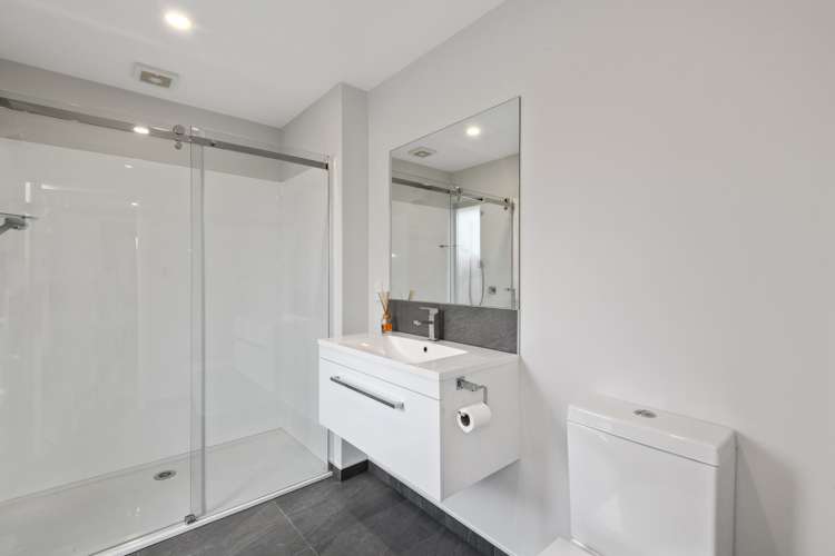 8 Slate Street Rolleston_11