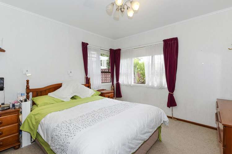 15 Kervil Avenue Te Atatu Peninsula_7