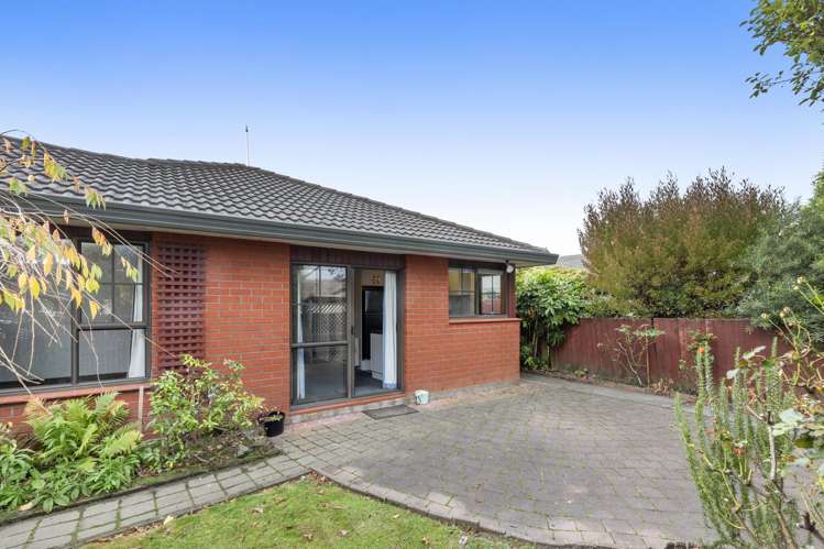 38A Greenock Street Redwood_7