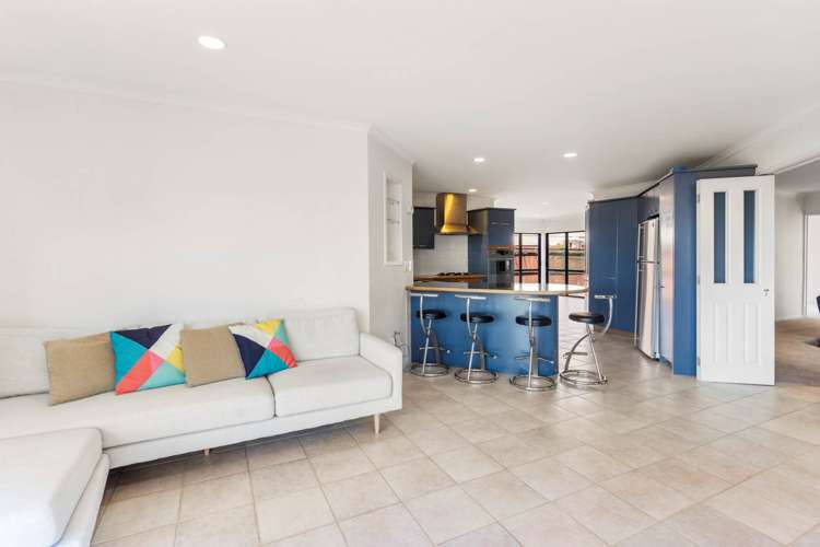 23 Macleans Road Bucklands Beach_13