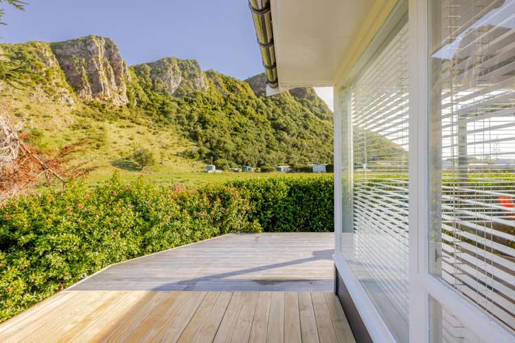 15 John Ross Place Kairakau Beach_8